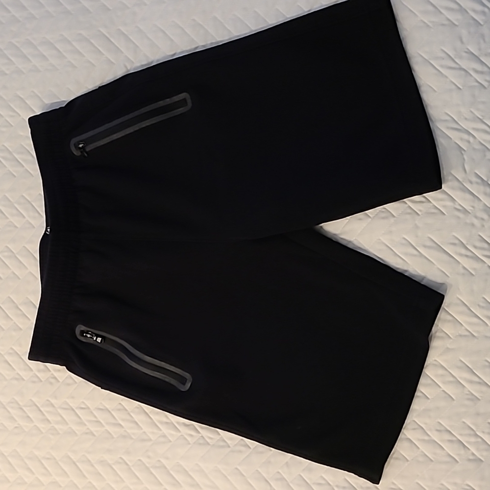Old Navy Short XL (14-16)